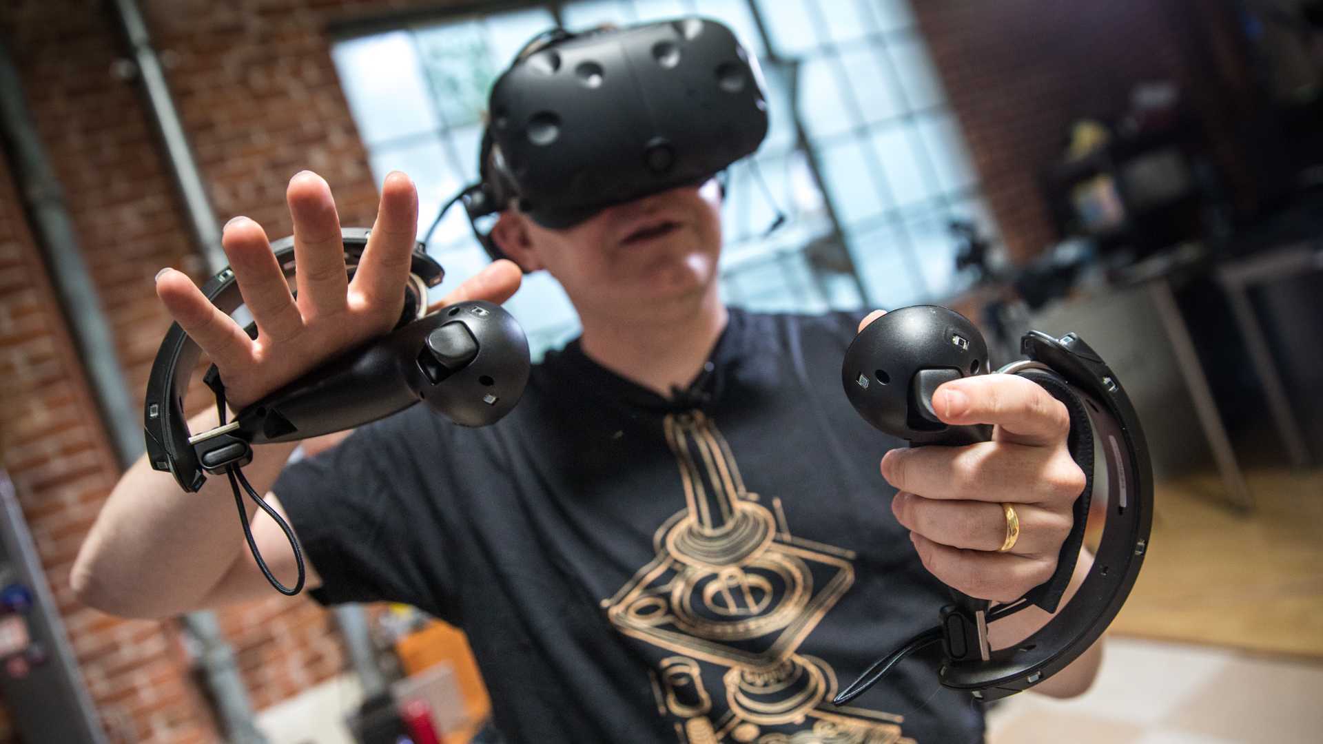 Get vr. VR-контроллер Steam VR. VR контроллеры Valve. VR Valve Knuckles. Джойстики виртуальной реальности.