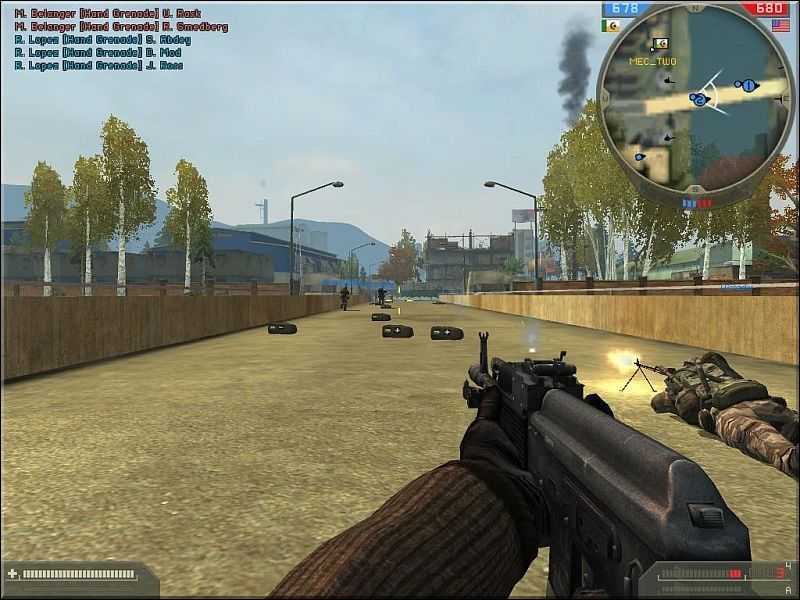Игры от механиков на battlefield. Battlefield 2 Euro Force. Battlefield 2 моды на оружие и технику. Battlefield 2 Power Strike. Бателфилд 2 2005.